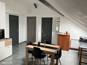 NEVERS T2 Meublé 30m2 « Idéal étudiant » + Parking + Local 2 roues