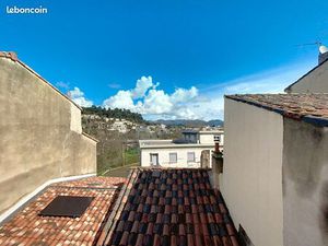 Immeuble 3 pièces 64 m²