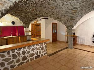 Appartement T2 voutés atypique