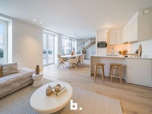 Maison à louer à Sint-Pieters € 1.500 (LIXGM) | Zimmo