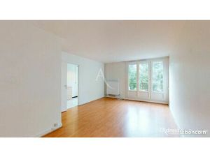 Studio 1 pièce 32 m²