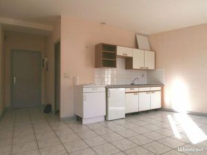 Studio 1 pièce 29 m²