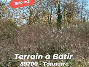 Terrain constructible viabilisé à vendre