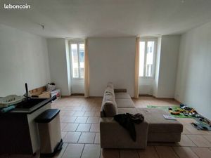 2 Pièces | 43m2 | PARKING PRIVÉ