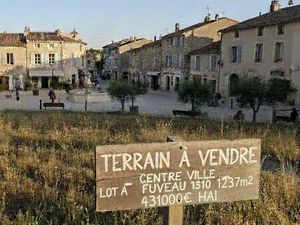 Terrain 1273 m² Fuveau