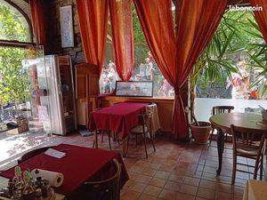 Pas de porte / droit d'entrée