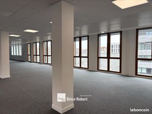 Bureaux 256 m²