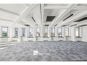 Bureaux 210 m²