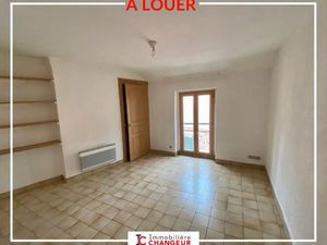 Studio 1 pièce 27 m²