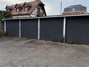Garage 16m2 à Bihorel