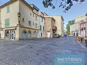 Local 80 m² MARTIGUES