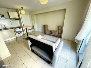 T2 meublé lumineux avec terrasse - Sainte-Clotilde