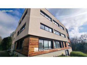 Bureaux 360 m²