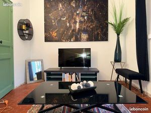 T2 meublé refait à neuf quartier calme Sainte Anne