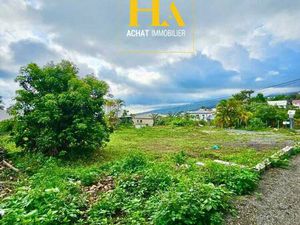 Terrain constructible viabilisé à vendre