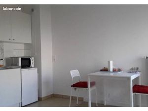Studio 1 pièce 22 m²