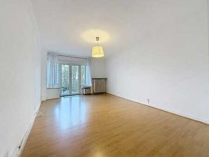 HAUT DE FOREST - APPARTEMENT 1 CH + 2TERRASSES - PEB D