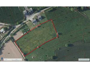 Terre agricole de 8240 m²