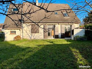 Maison entièrement rénovée à CHAMPAGNE SUR SEINE