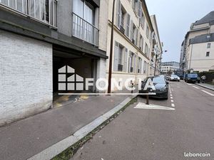 Parking Versailles