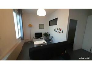 Studio non meublé  37m2  bordeaux cauderan