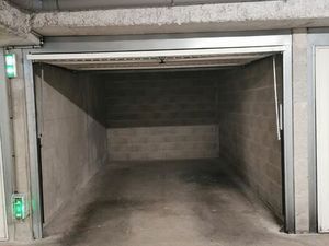 Garage à louer