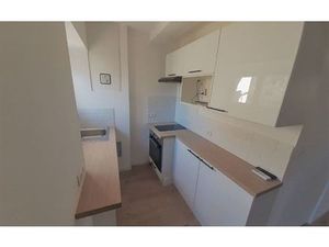 Location appartement  m² T-1 à Agde  550 €