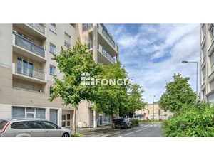 Melun – T2 de 43m2 avec terrasse donnant à l'arrière vue Jardin  résidence Les Jardins Sai