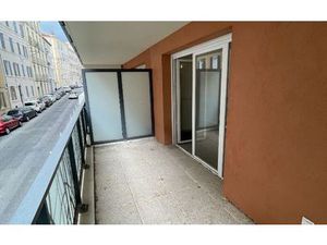 Location appartement  37.3 m² T-2 à Toulon  535 €