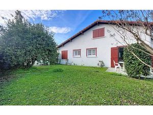 Location maison  m² T-4 à Anglet  1 950 €