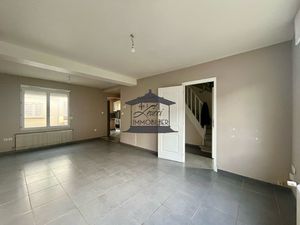 Maison  3 chambres  bureau  extérieur  garage à Malo les bai