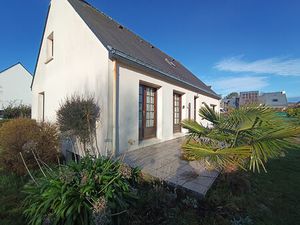 Maison à vendre Saint Ave 120 m2 4 chambres et un garage dans le bourg de Saint Avé