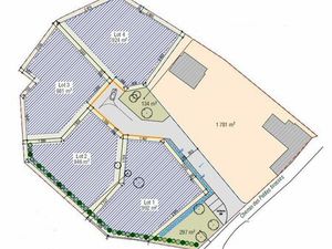 Terrain à bâtir de 992 m² à YVRE-L'EVEQUE (72)