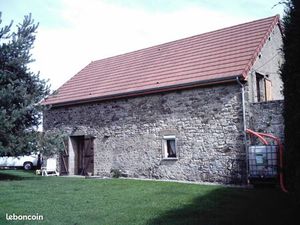 Maison ancienne en pierre