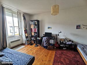 Loue T2 remis à neuf Hypercentre