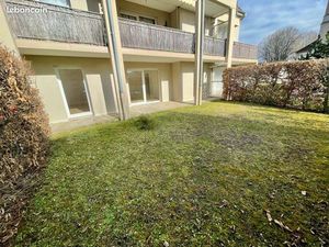 Location F2 HOCHSTAAT centre village