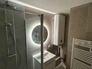 T2 44 m² refait à neuf – balcon  parking  résidence calme – proche gare/A13