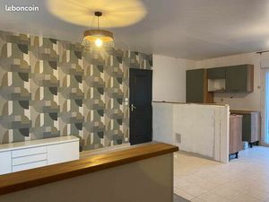 Maison de plain-pied meublée – Proche centre-bourg