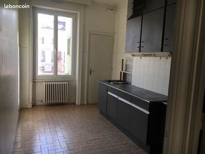 Grand F3 proche ANATOLE FRANCE