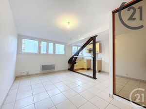 Appartement F2 à louer - 2 pièces - 31 m2 - Melun - 77 - ILE-DE-FRANCE