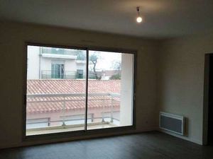 Location Appartement 2 pièces à Challans (85300) : à louer 2 pièces / 52m² Challans