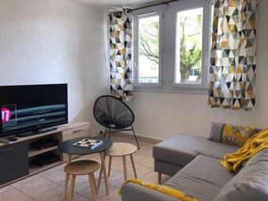 Location appartement 4 pièces 70 m² à Avignon (84000)