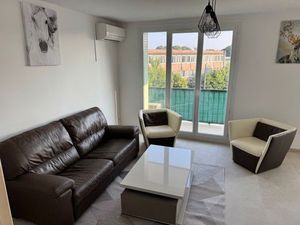 Location appartement 4 pièces 70 m² à Avignon (84000)