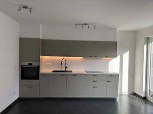 Appartement 1 chambre rénové– terrasse buanderie cave– PEB C