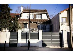 Location maison 5 pièces 250 m² à Bobigny (93000)