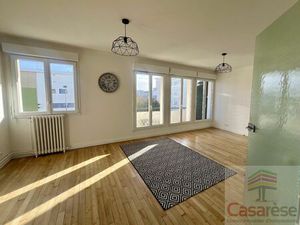 Vente appartement 4 pièces 77 m² Lorient (56100)