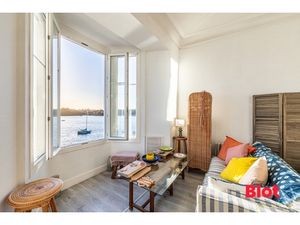 A vendre en EXCLUSIVITE chez BLOT IMMOBILIER DINARD- Appartement T2 pleine vue mer
