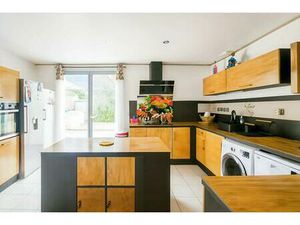 Maison de 4 pièces de 94 m² située à La Bastide-des-Jourdans