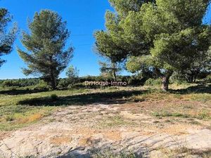 Propriété de plain pied avec T5 et petit T2 de 145m2