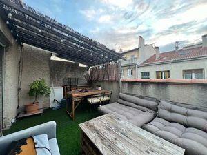 Quartier Timone beau T3 en duplex avec terrasse et parking